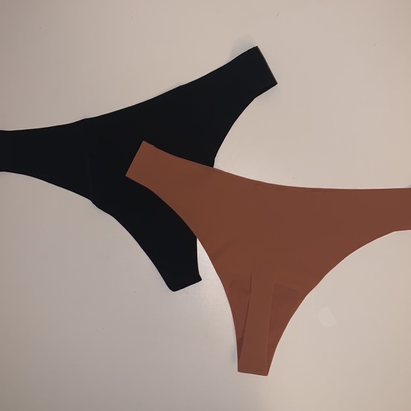 NWT Two Pair Seamless Thong Panties - Picture 3 of 3